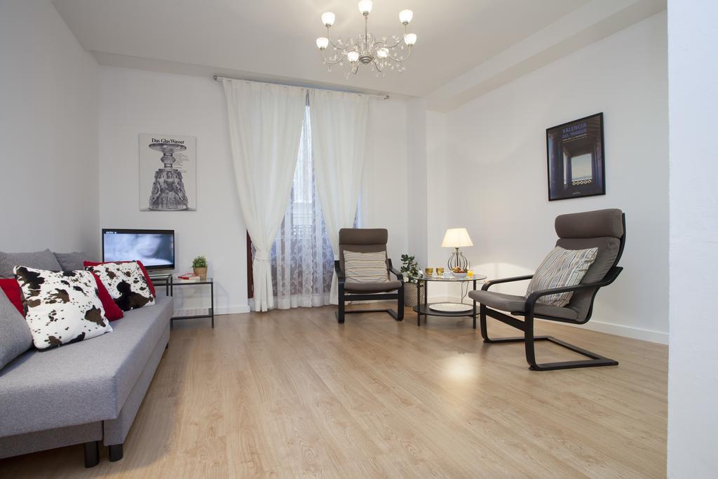 Singularstays Plaza Redonda Valencia Bilik gambar