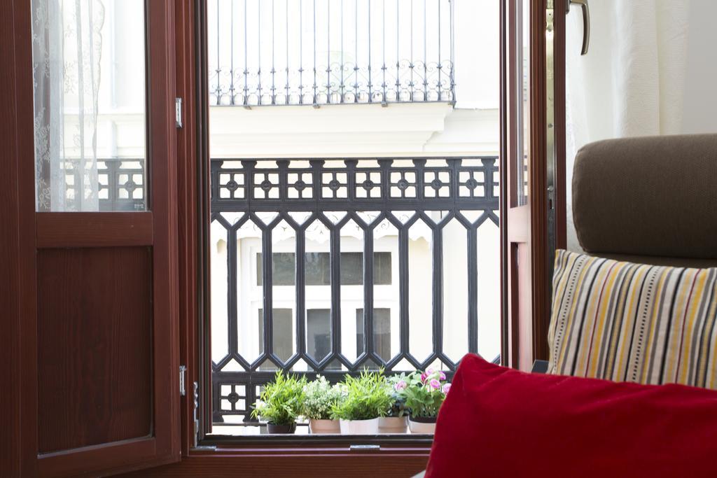 Singularstays Plaza Redonda Valencia Bilik gambar